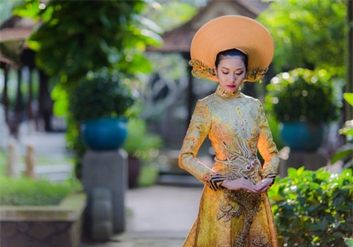 Thúy Vân, Miss International, 2015, Hoa hậu, Dân tộc, trang phục, vietnamnet