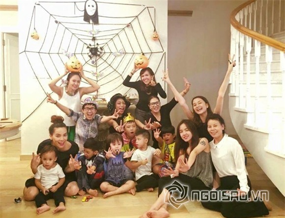 Hà Hồ nhí nhảnh mở tiệc đón Halloween cùng con trai 7