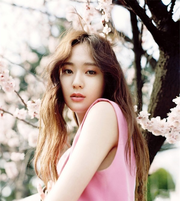 151029-star-krystal-ddb02