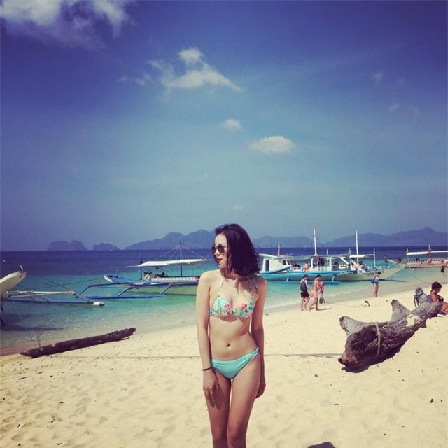 bat ngo voi loat anh sexy cua "tinh moi" quoc cuong hinh anh 10