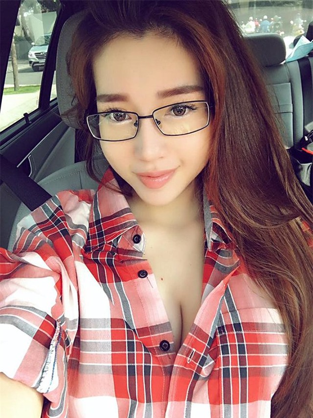 "ban sao" elly tran boc lua khong kem dan chi hinh anh 16