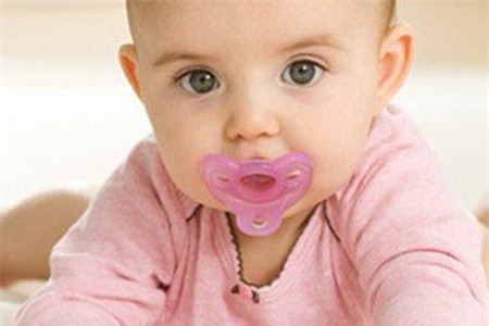 Nhầm sốt bệnh với sốt mọc răng: cẩn thận mất con! - 2