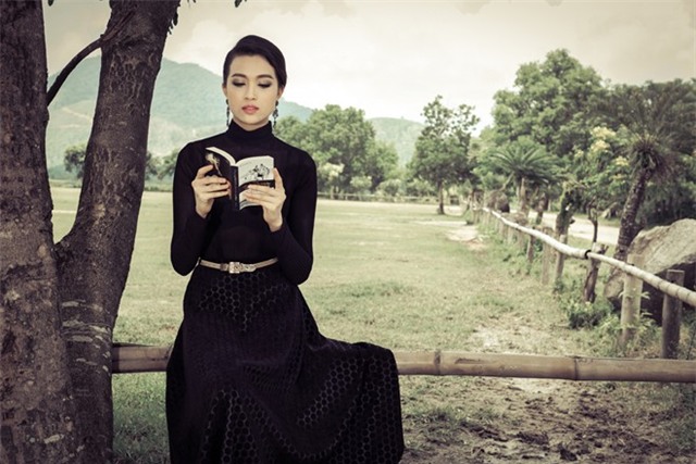 Á hậu Lệ Hằng với vẻ đẹp cổ điển