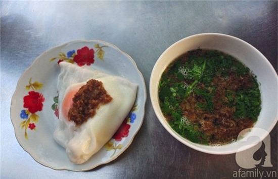 bánh cuốn trứng