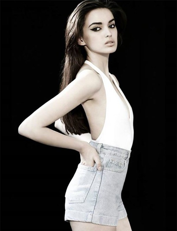 sao trẻ, ĐT Anh, Aston Villa, siêu mẫu, chân dài, người đẹp