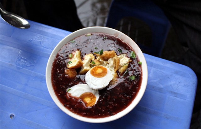 quán cháo, cháo bà Oanh, Lương Ngọc Quyến, phố cổ, bát cháo, quán-cháo, cháo-bà-Oanh, Lương-Ngọc-Quyến, nấu-cháo, bán-cháo