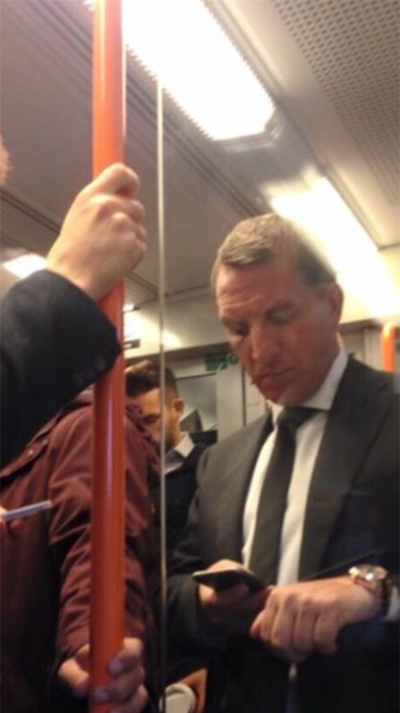rodgers am thàm dén london, “chiém ghé” mourinho? hinh anh 3