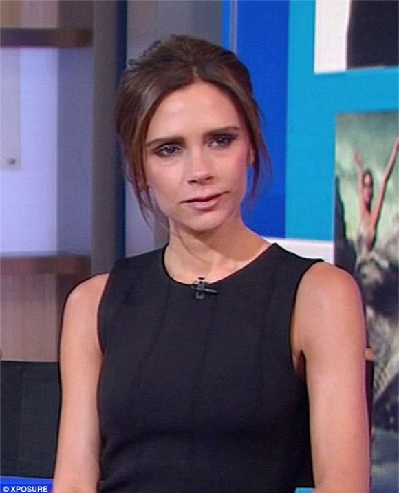Victoria Beckham gầy gò và buồn bã 7