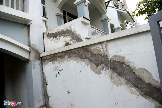 
Những căn đã có chủ nhận nhà, sau khi phản ánh về hư hại đã được BQL dự án khắc phục sửa chữa.
