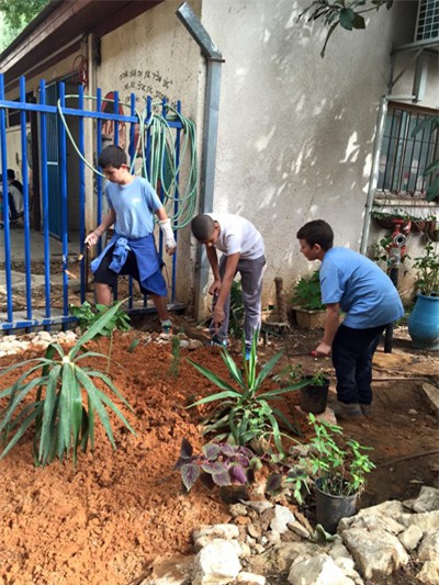 trường thực nghiệm, Israel