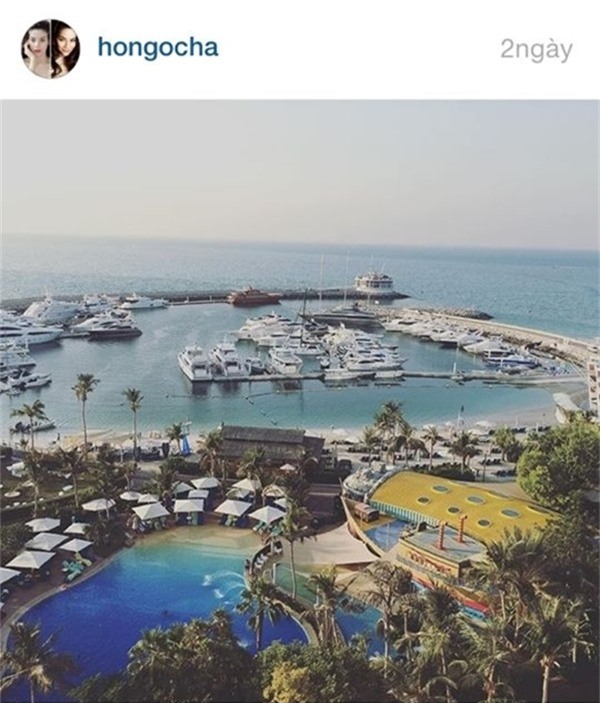 Toàn cảnh khách sạn Emirates Palace từ trên cao do Hồ Ngọc Hà chụp lại