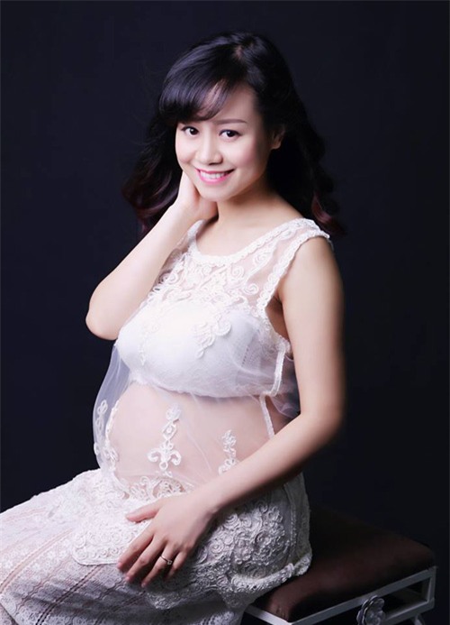 Ảnh bầu cực đáng yêu mẹ chụp cùng con gái - 14