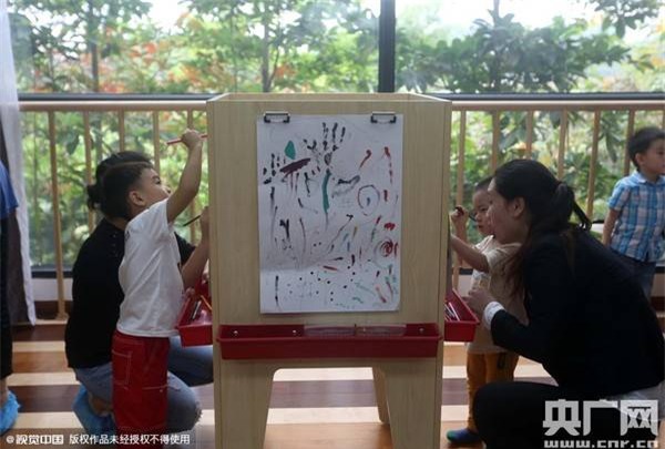 mẫu giáo, nhà giàu, song ngữ, quốc tế, thượng lưu