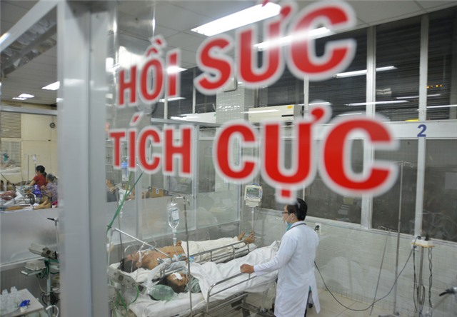 cap cuu, hoi suc cap cuu, bac sy, Viet Duc, Cho Ray, Nguyen Thi Kim Tien, Y te