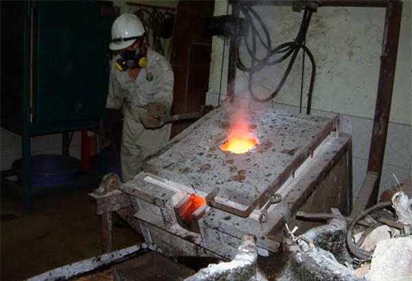 Bồng Miêu, Phước Sơn, khai thác vàng, Quảng Nam, nợ thuế, Cục Thuế Quảng Nam, tập đoàn Besra Việt Nam, đại gia vàng, Bồng-Miêu, Phước-Sơn, khai-thác-vàng, Quảng-Nam, nợ-thuế, Cục-Thuế-Quảng-Nam, tập-đoàn-Besra-Việt-Nam, đại-gia-vàng