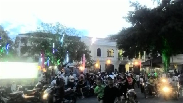 đám cưới, thừa thiên huế, đòi cha, tình trẻ