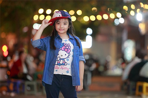 Á hậu Tú Anh gợi cảm cùng váy bó sát - 12