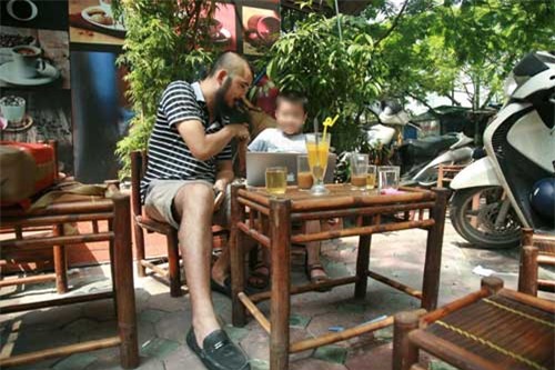 Ông bố, xin sữa, 'chăn rau', chuyên nghiệp, lừa tình