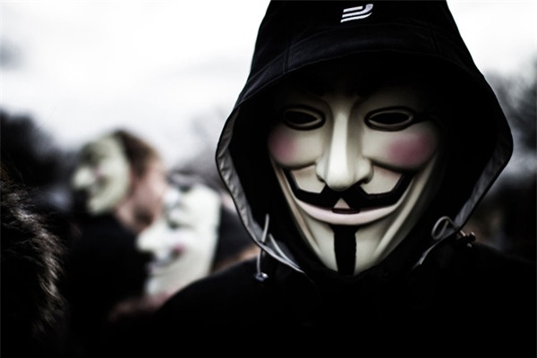hacker Anonymous, tuyên chiến với IS, khủng bố ở Paris