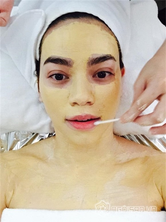 Sao đắp mặt nạ vàng 4