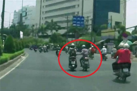 dien thoai, gay an, nguoi quen, cuop tai san, Trang bom