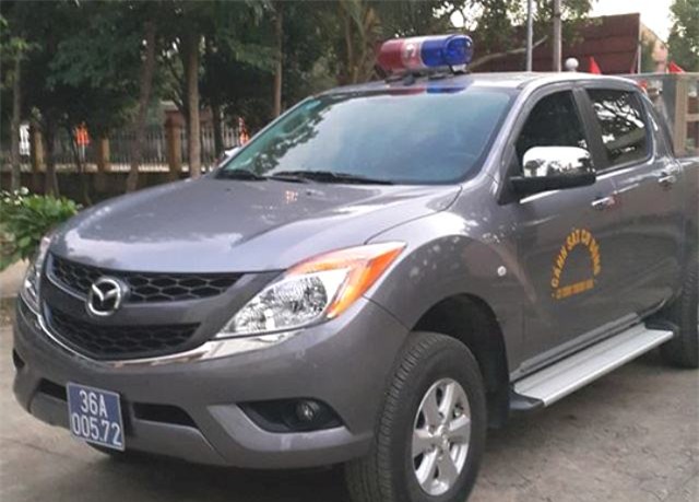 con gai Doi pho CSCD, chem nguoi, nhom thanh nien, thac Voi, Thanh Hoa