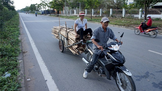 dai lo Thang Long, dai lo hien dai nhat Viet Nam, dai lo ngan ty, giao thong ky quac, đại lộ Thăng Long, đại lộ ngàn tỷ, giao thông kỳ quặc