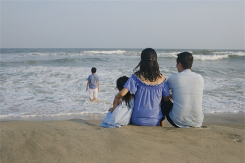 Ngọt ngào bộ ảnh gia đình Hoàng Bách 9 năm bên nhau - 9