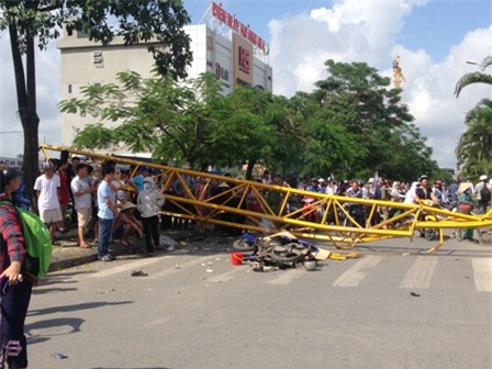 Hải Phòng, Hai Phong, sập cần cẩu, sap cau cau