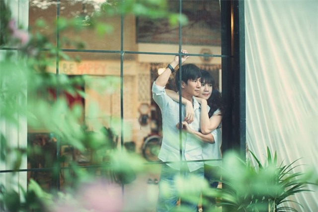 Lý Hải - Minh Hà tình tứ trong ảnh kỷ niệm 5 năm ngày cưới