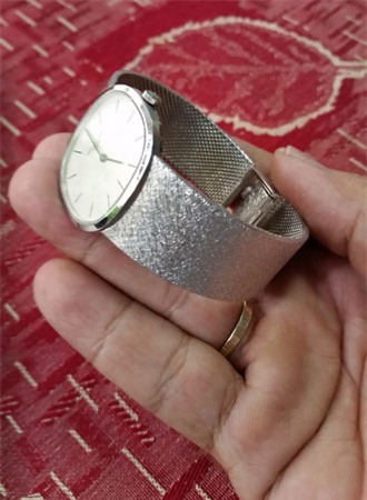 Nữ đại gia, Sài thành, đồng hồ, quý bà, cổ vật, dân chơi, Nữ-đại-gia, Sài-thành, đồng-hồ, quý-bà, cổ-vật, dân-chơi,