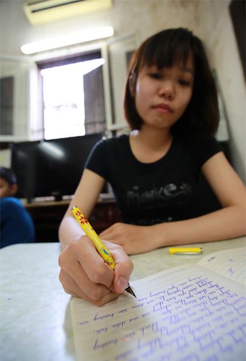 Tâm sự thầy giáo trong gia đình 3 đời dạy viết chữ đẹp - 14