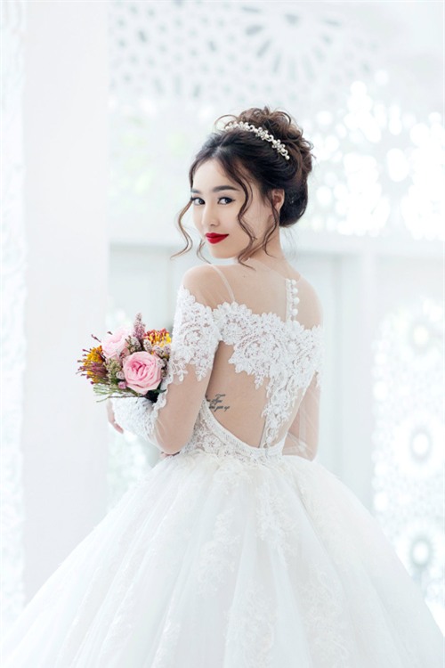 Ninh Dương Lan Ngọc làm cô dâu "độc thân" xinh đẹp - 10