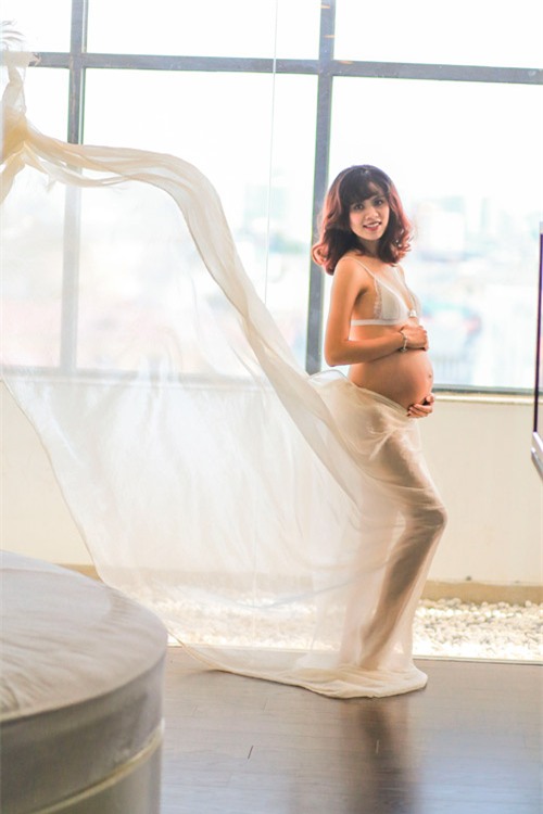 Bộ ảnh bầu đẹp đến ghen tỵ của mẹ 9x Hà thành - 3