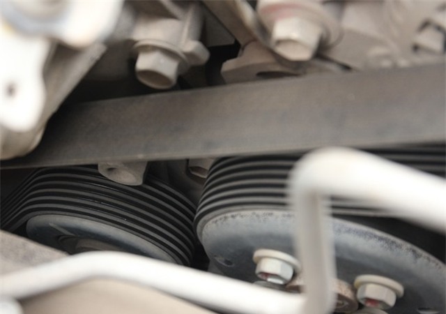 4 điều lái xe nên làm sau khi ôtô bị dầm mưa