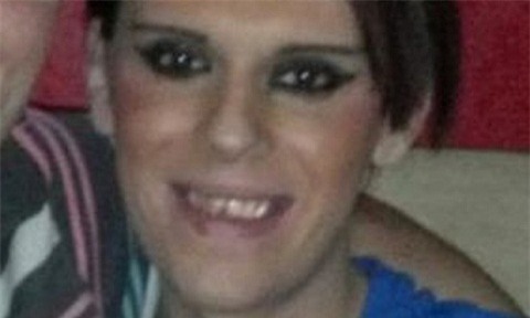 Nữ tù nhân chuyển giới Vicky Thompson chết trong nhà tù nam Armley (Anh)