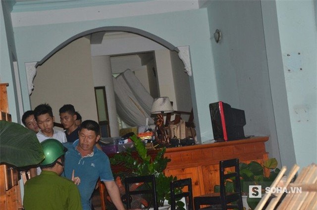 nhà nghỉ. chủ nợ, bỏ trốn, truy tìm, con nợ, kinh doanh, nhà-nghĩ, chủ-nợ, con-nợ, bỏ-trốn, kinh-doanh