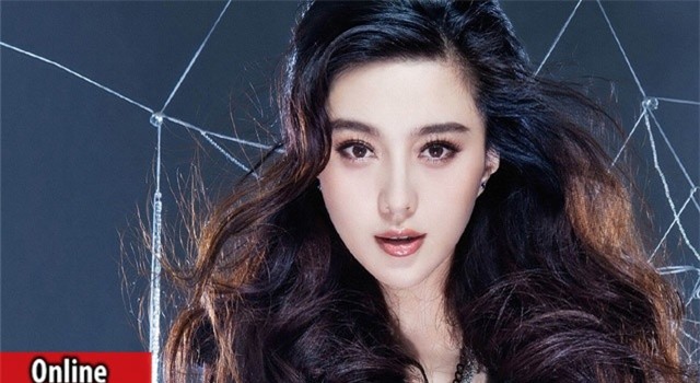 Theo Sina, Phạm Băng Băng là người đẹp nổi bật trong vòng 10 năm nay. Vẻ đẹp của cô khiến người đối diện chỉ có thể ngước nhìn. Ánh mắt to long lanh, mũi cao thon, khuôn miệng nhỏ gợi cảm và lông mày thanh tú, Phạm đẹp sắc sảo và quyến rũ. Nhiều người dân Trung Quốc cho rằng, vì cô quá đẹp nên mặc dù trong những năm qua có không ít scandal nhưng lượng fan vẫn tăng dần đều.