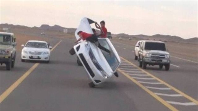 chum anh: nhung nguoi thich "treu nguoi" than chet hinh anh 12