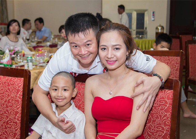 Văn Quyến, Công Phượng, SLNA, bóng đá Việt Nam, bóng đá trong nước, xứ Nghệ