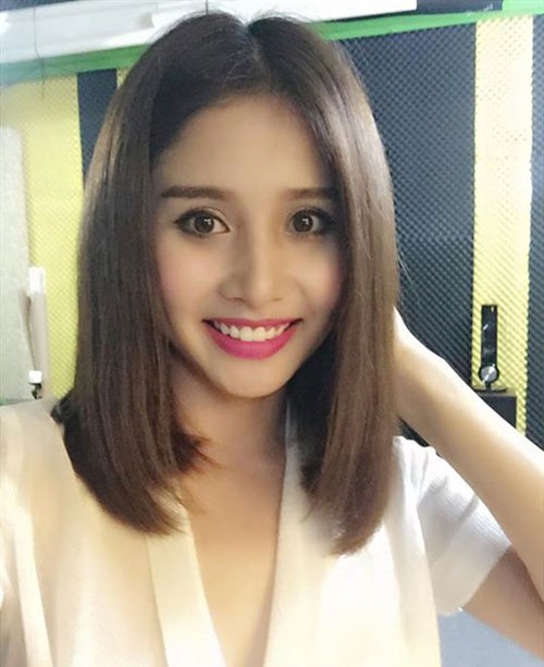 “dung tim” truoc ve dep cua ba xa phan thanh binh hinh anh 8