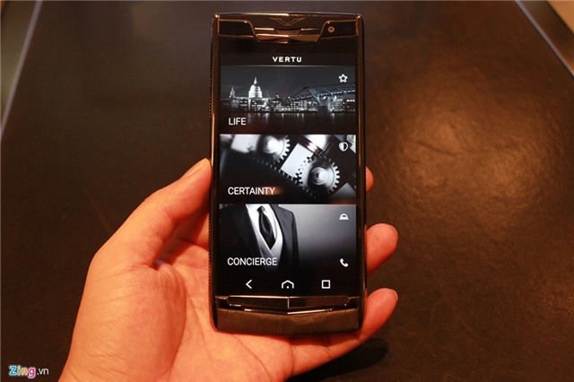 Điện thoại Vertu chạy Android giá 470 triệu đồng ở VN