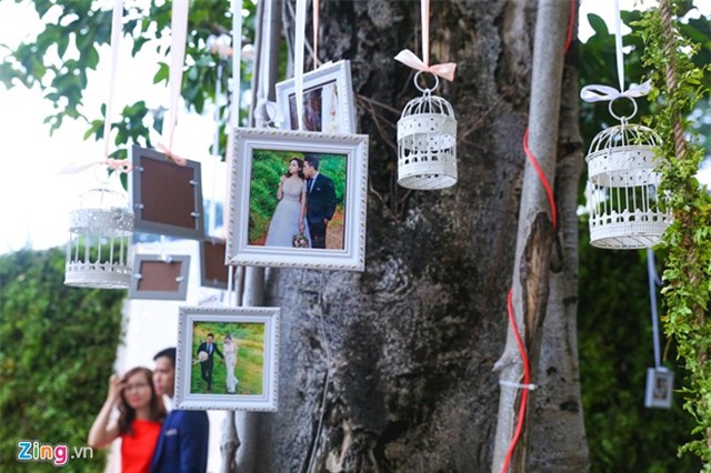 Diễm Hương xin lỗi khách mời đám cưới vì sự cố trời mưa