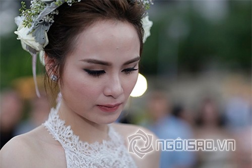 Vì sao bố mẹ ruột không xuất hiện trong đám cưới Diễm Hương 1