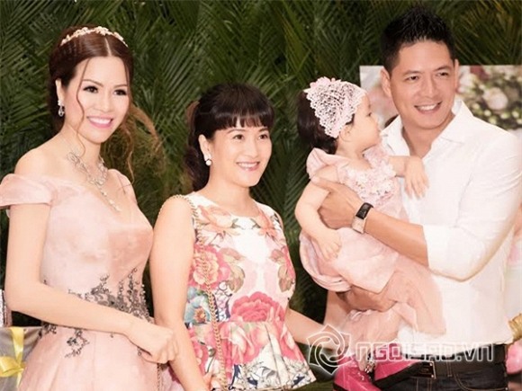 dan-sao-du-tiec-thoi-noi-con-gai-quy-ba-bui-thi-ha-2