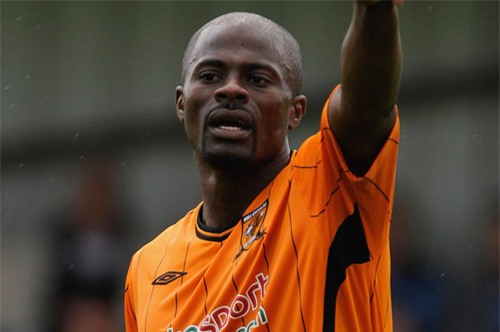 top 10 cau thu choi xau nhat trong lich su premier league hinh anh 7