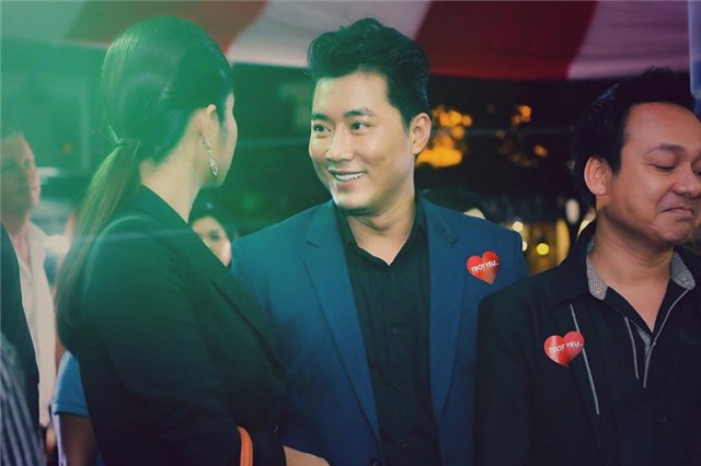 VietNamNet, Thảo Trang ôm ấp Khôi Trần, bà xã Phan Thanh Bình