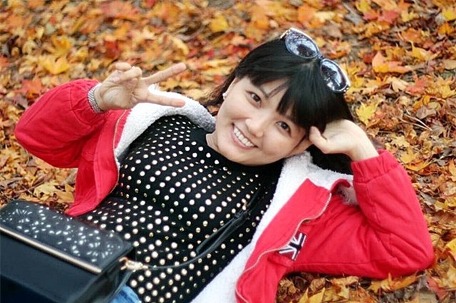 Cô giáo cắt tóc học sinh trên bục giảng gây tranh cãi