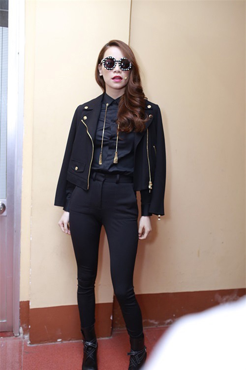 Hàng hiệu xa xỉ khiến mọi cô gái thèm muốn của Hà Hồ - 5