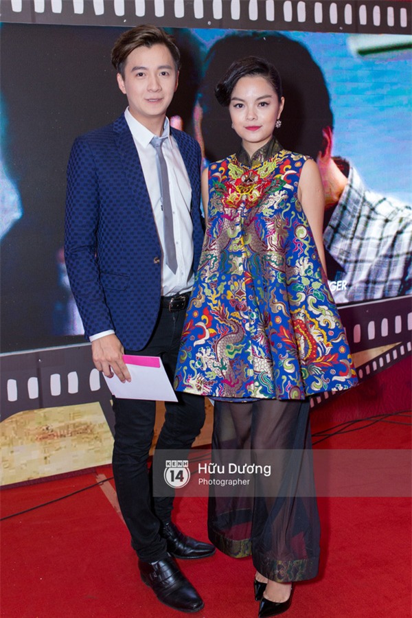 Dàn sao xúng xính váy áo khoe sắc trên thảm đỏ Liên hoan phim Việt Nam - Ảnh 6.